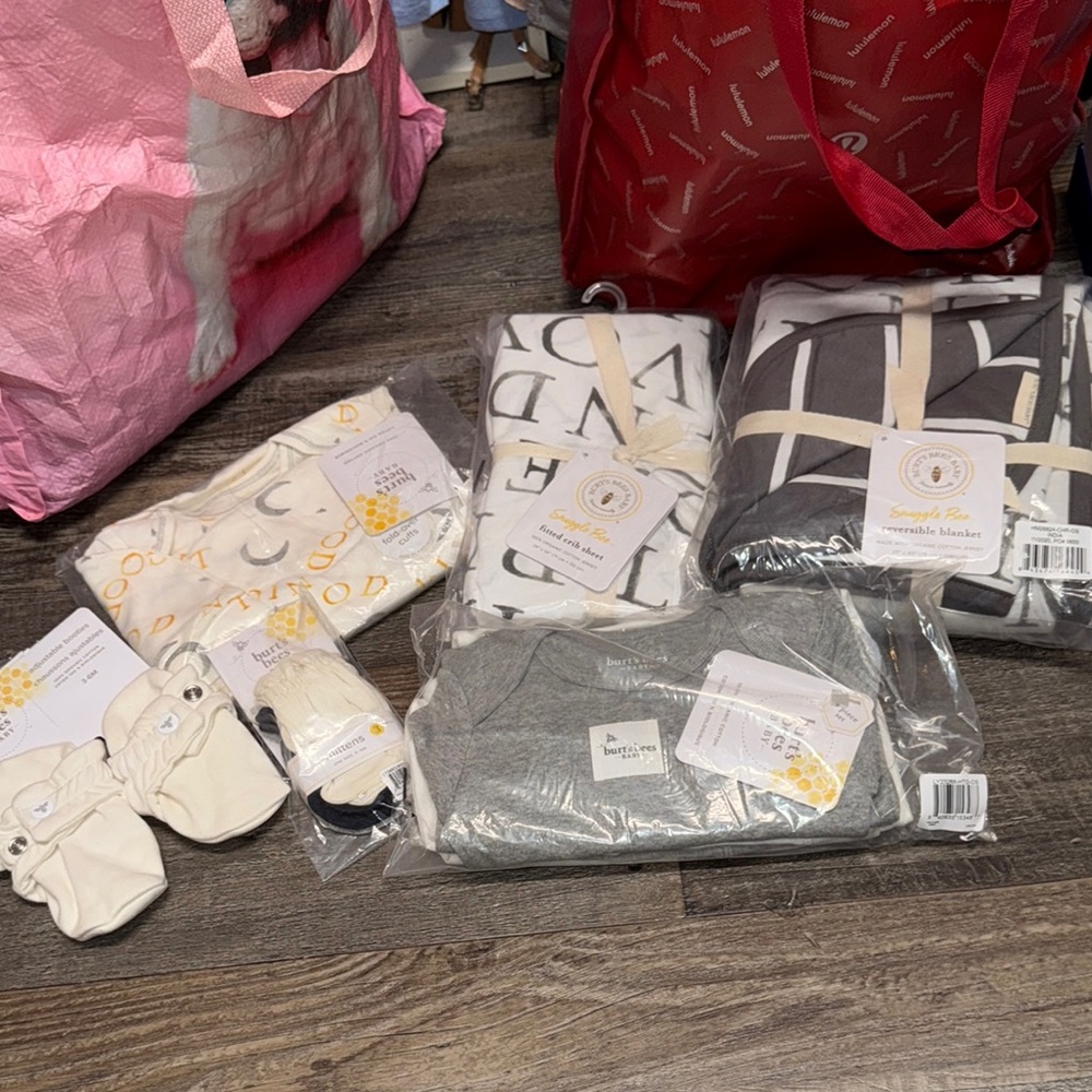 Burt's Bees Baby bundle 12 pieces total
